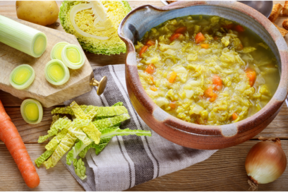 Kartoffel-Wirsing-Suppe